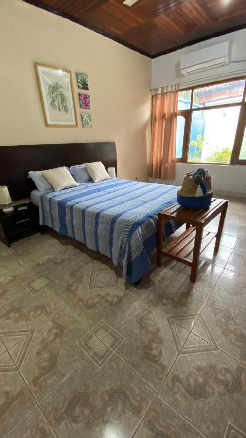 Poseidon Guest House Ікітос Екстер'єр фото
