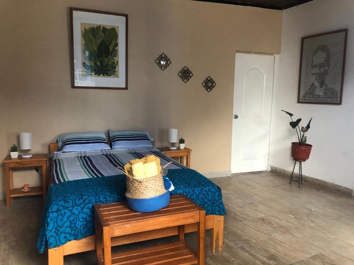 Poseidon Guest House Ікітос Екстер'єр фото