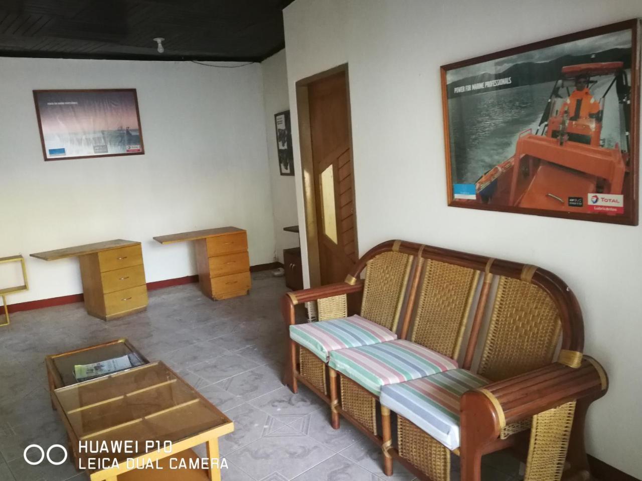 Poseidon Guest House Ікітос Екстер'єр фото